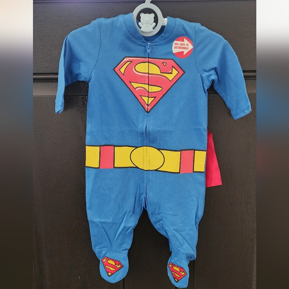 NIP DC Comics Justice League Superman Baby Boy Zip Up Costume Coverall 0-3 Month
